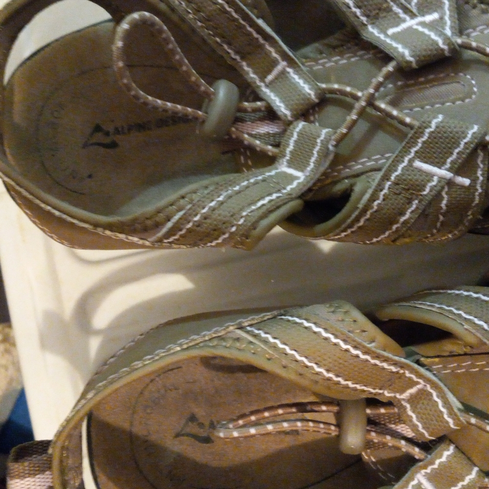 ALPINE DESIGN walking shoe - Picture 3 of 7